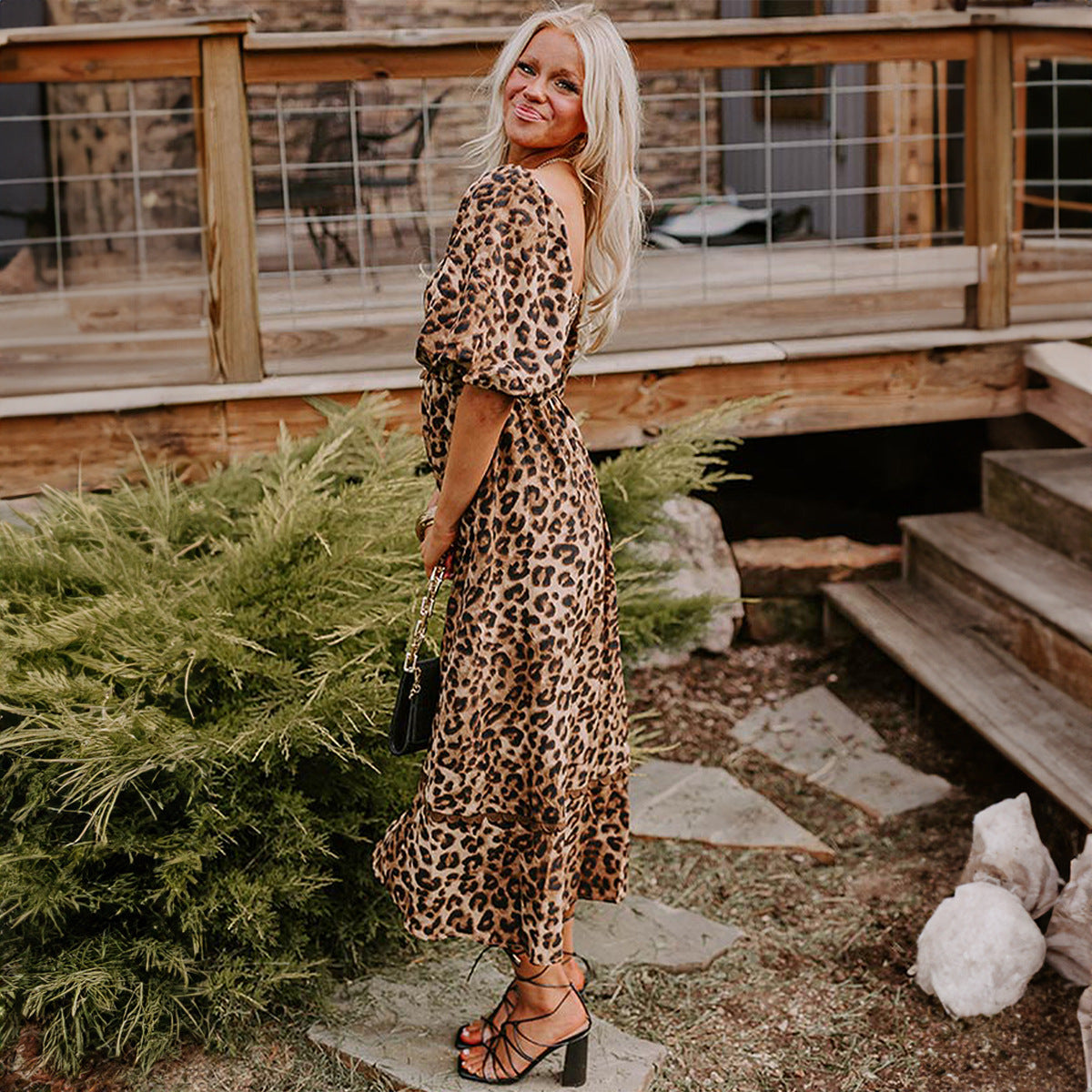 Sofie | Summer dress with panther print